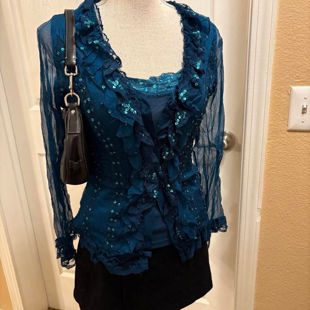 J2d teal blue sequin ruffle silk blouse. 2 piece. size medium